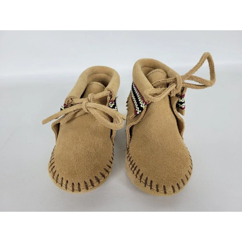 Minnetonka Moccasins 1101‎ - Infants Braid on Cuff Bootie Tan Suede Leather sz 5